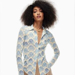 Aritzia Wilfred Pose Hip Long Sleeve Shirt